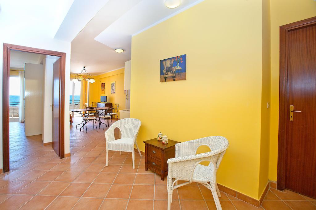 Polifemo Appartement Letojanni Kamer foto