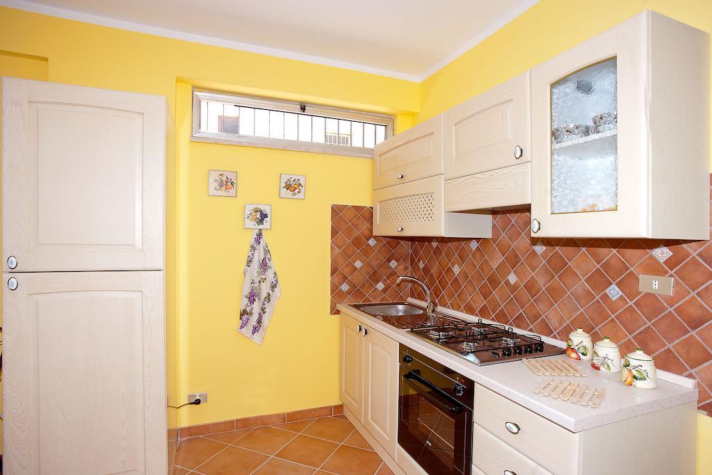 Polifemo Appartement Letojanni Buitenkant foto