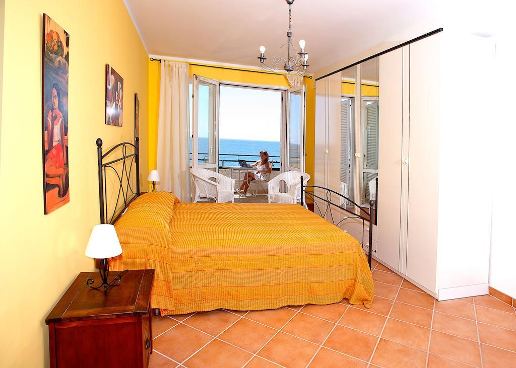 Polifemo Appartement Letojanni Kamer foto