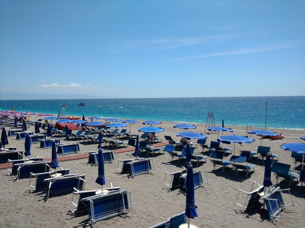 Polifemo Appartement Letojanni Buitenkant foto
